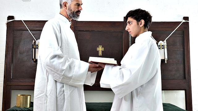 Carter Fore: Altar Practice