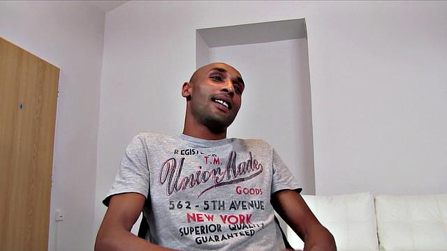 Rapper Sings As He Fucks Agent With Massive Cock