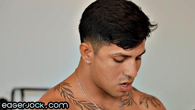 Athletic jock smashed by his BF