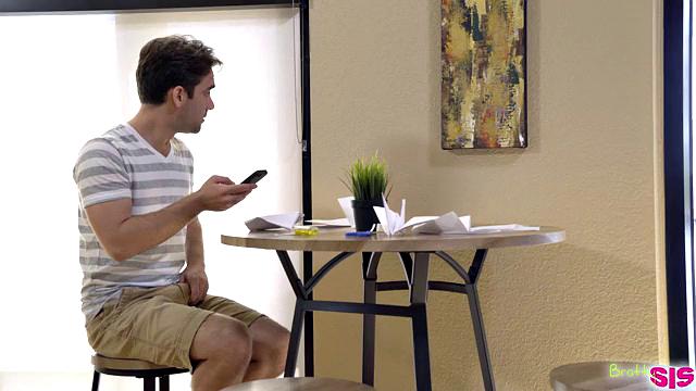 Stuck With My Step Sister - S2:E7