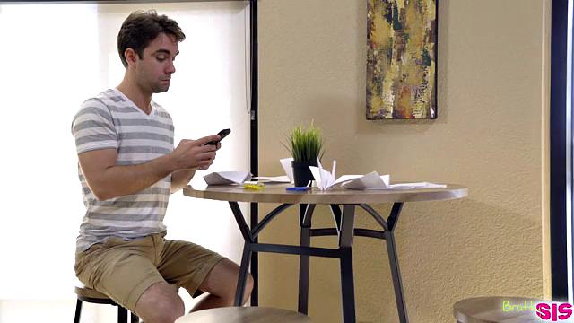 Stuck With My Step Sister - S2:E7