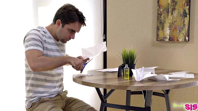 Stuck With My Step Sister - S2:E7