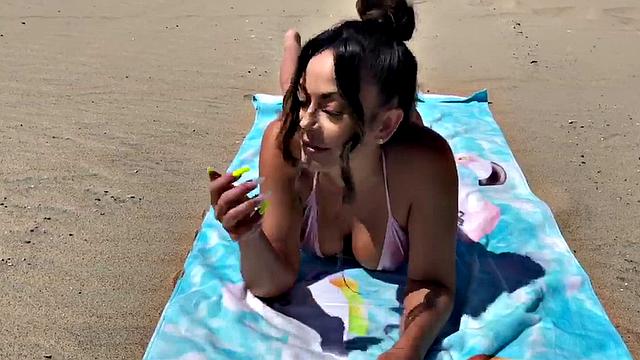 Kiki's Facial Vacation