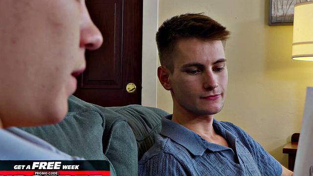 College Tutor Makes Twinks Asshole Sing - Trevor Harris, Drake Von - NextDoorTwink