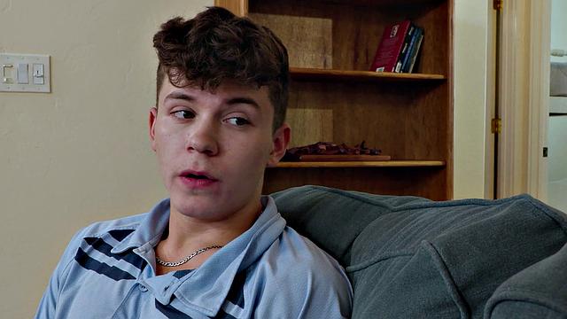 College Tutor Makes Twinks Asshole Sing - Trevor Harris, Drake Von - NextDoorTwink