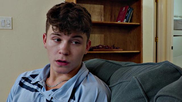 College Tutor Makes Twinks Asshole Sing - Trevor Harris, Drake Von - NextDoorTwink