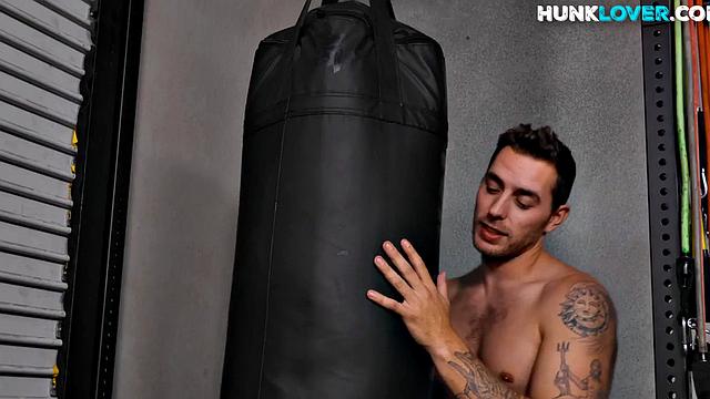 Boxing hunk barebacks greedy asshole till cum in mouth