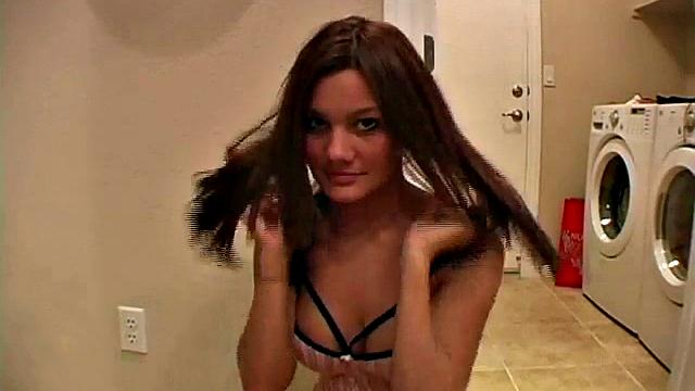 Cute teen strips off in solo scene
