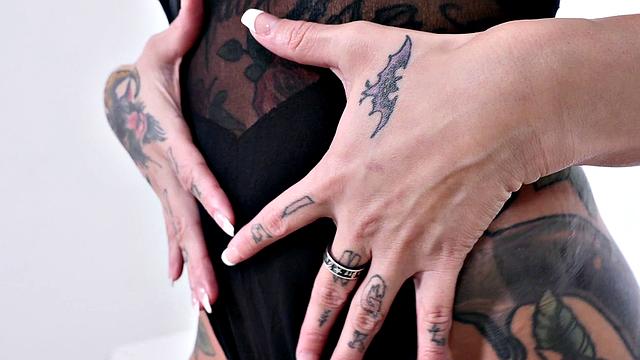 Lily Lane Amazing Lips