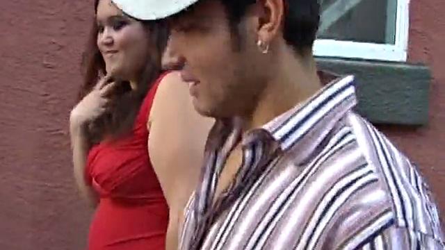 Pretty Lindsey Swallowing a Cock