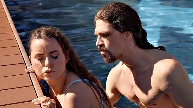 Bigbooty wild babe drilled outdoor in missionary