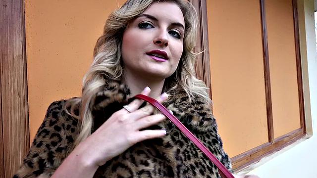 Canadian slut gets paid for sucking and fucking in this kinky cash-cow video