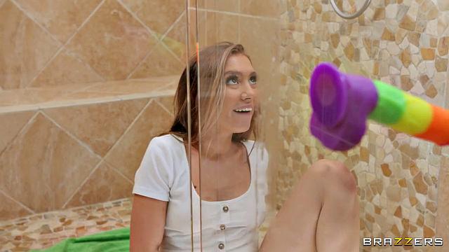 Bailey's Shower Suck And Sex