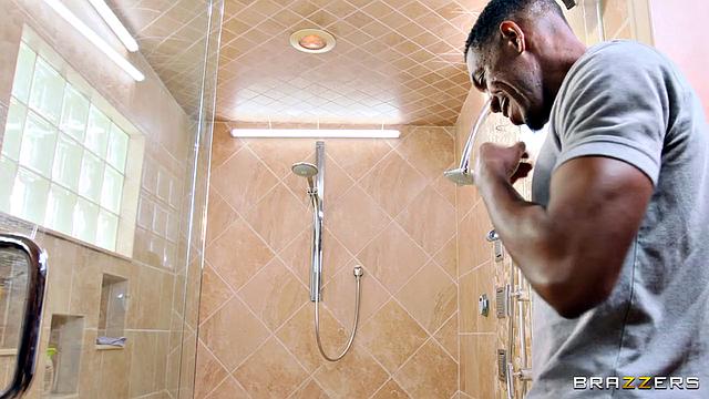 Bailey's Shower Suck And Sex