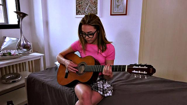 Squirting Up The Storm