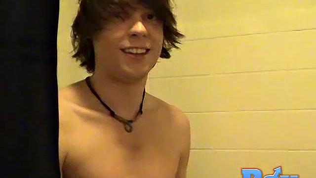 Trace Jerks Off in the Shower - Trace