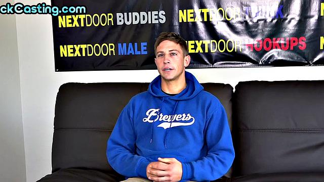 Amateur sexy and fit stud jerks on casting after interview