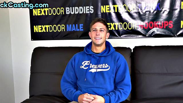 Amateur sexy and fit stud jerks on casting after interview