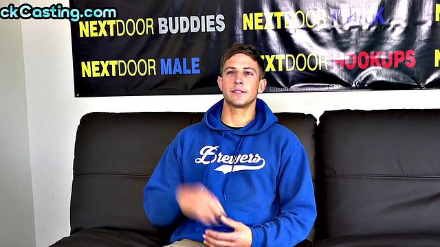 Amateur sexy and fit stud jerks on casting after interview