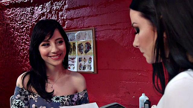 Predicament bondage dyke assfucked by lezdom