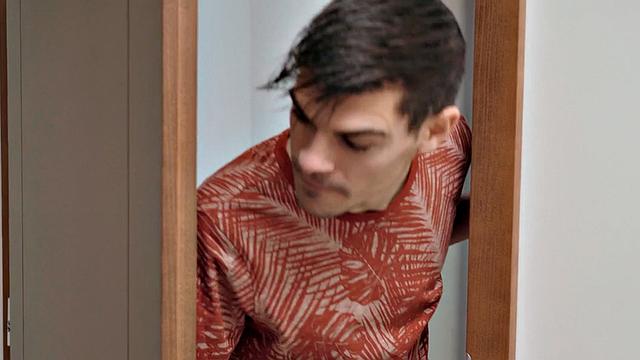 Tiny guy smashing 21yo nympho cutie in doggystyle