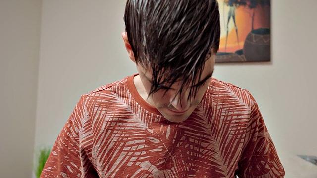 Tiny guy smashing 21yo nympho cutie in doggystyle