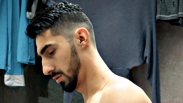 Already naked adn boned up, Belus is on all fours and ready to take Julian's stiff cock. His top slides in from behind and the long bareback begins.