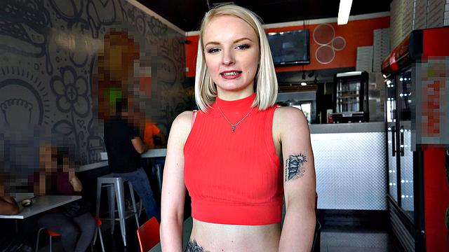 Waitress POV - Alice Pink - Free To Play