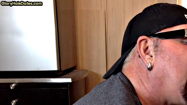 Blowjob gloryhole DILF sucks in amateur closeup POV