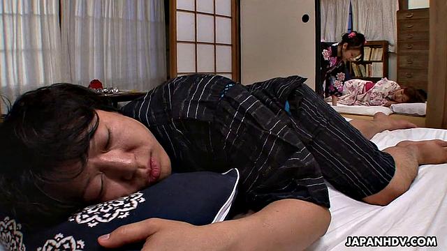 Asami Nanase, Risa Shimizu cheating