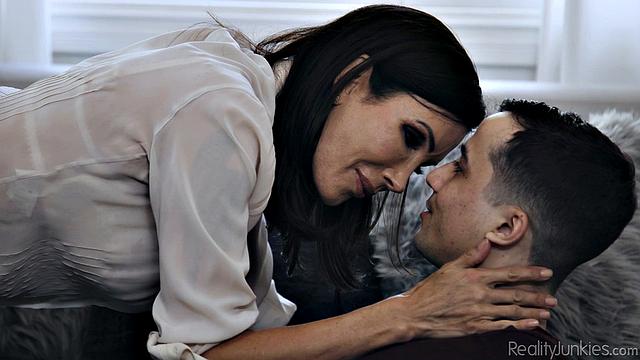 MILF Lessons - Scene 3 - Hungry