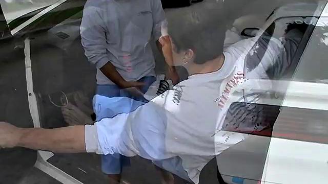Джордан дразнит на улице - Джордан Кейн