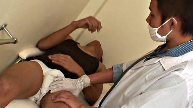 Pissing Asian twink fucked in infirmary by doctor