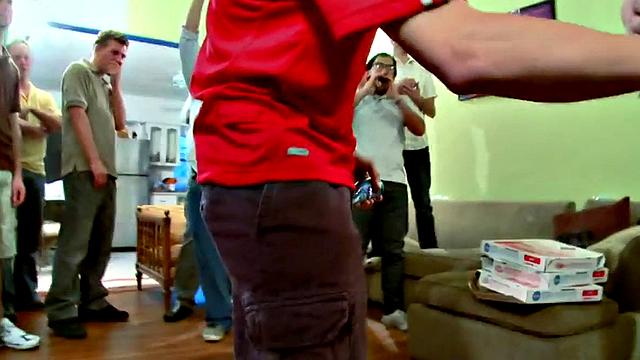 Str8 stud listens, gets fucked while watched