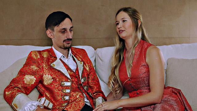 This blond with a smoothly-shaven gash and stockings enjoys to blow for love - XXX!