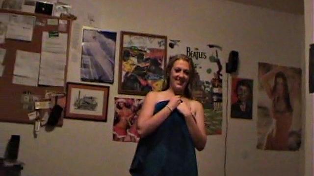 Hot and Horny Babe Fucked Hardcore by Her Boyfriend