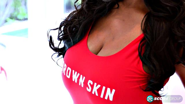 Beautiful Oiled Beauty