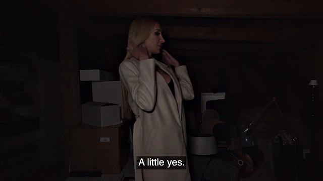 Stunning MILF deepthroating POV