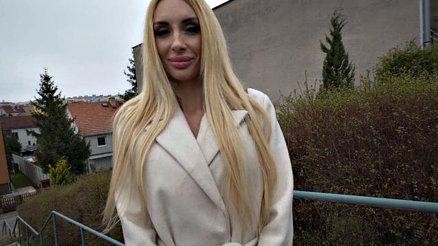 Stunning MILF deepthroating POV