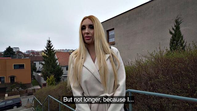 Stunning MILF deepthroating POV