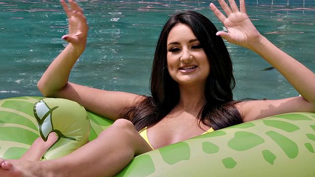 Get a sneak peek of this hot threesome with a tattooed brunette, a shaved pussy, and a washing-up-the-tr