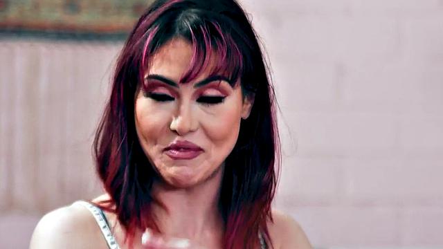 Bisexual babe in fishnets drilled in MMF 3some