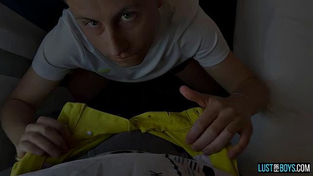Используют горячего твинка - Часть 1 - Джейк Уорти, Митч Шиф, Феликс Ханан, Себастьян Кейн