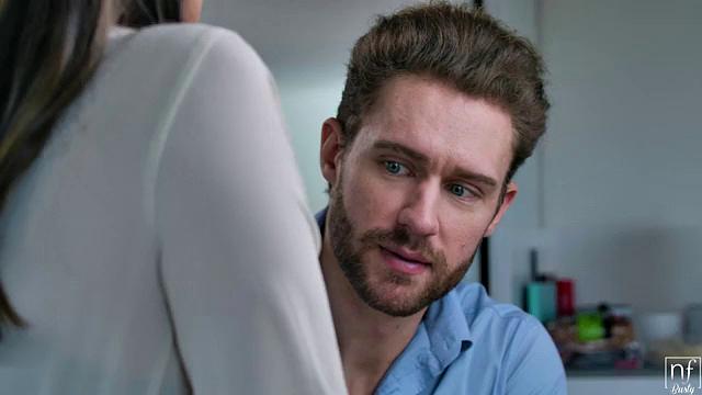 Show And Tease - S13:E6