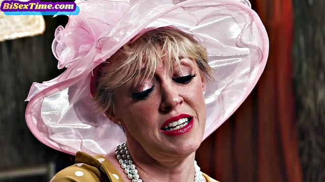 Throuple sharing busty GILF