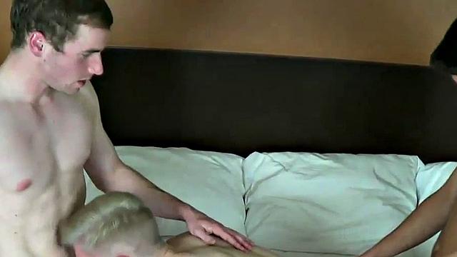 21yo twinks enjoy bareback 3some fun after casting