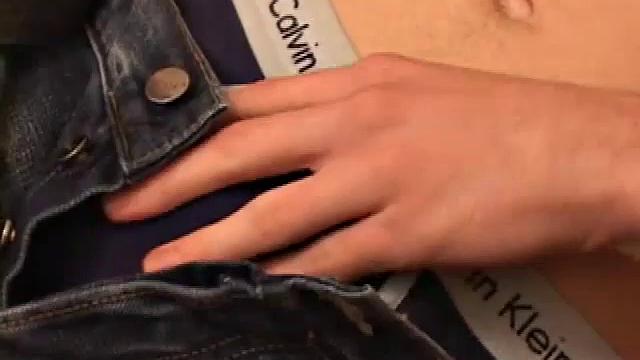 Alex Cross enjoys quality alone time, with cock, but soon finds spying eyes. Instead of getting angry, invites us to join in and participate in self-pleasuring.