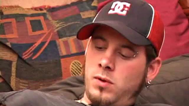 Skater Elijah Beats Off