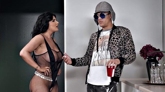 Xander's World Tour - Episode 3