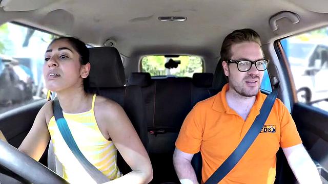 Arab rimming babe car fucked by driving tutor
